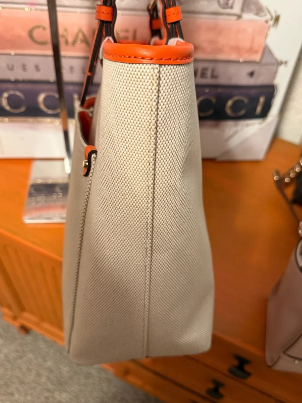 Michael Kors Jet Set Poppy Medium Double Pocket Tote NWT - Picture 6 of 11